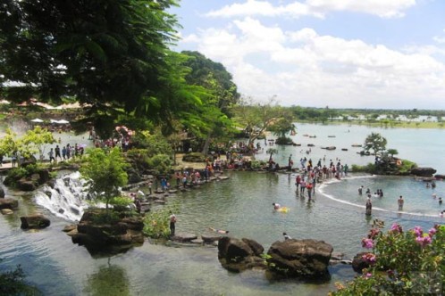 Khu du lịch Suối Mơ ở đâu